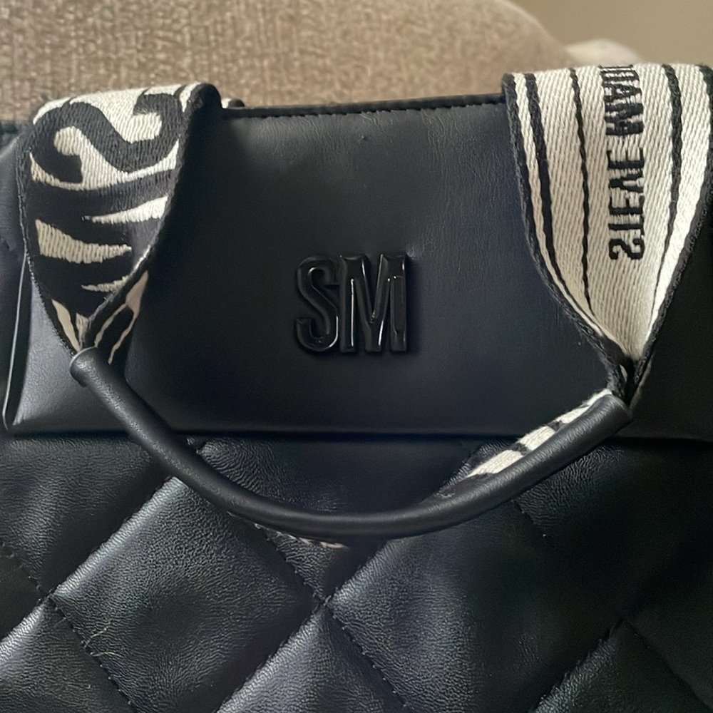 Steve Madden large Sherpa quilted tote Bdanniii - Picture 4 of 13